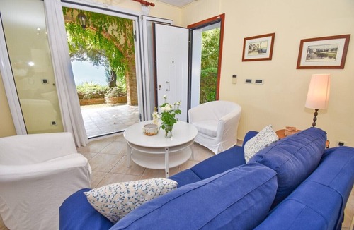 Parelia Apartment | Tyche Two Bedroom Apartment