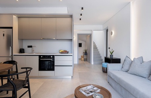 Chania Town Villa | Urban Oasis - Walking distance to the Old Town, the beach and all kind of shops!
