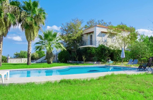 Pitharion Villa | Villa Afroditi near CHQ with Summer Pool, Wi Fi, Souda Bay Views, Garden Oasis