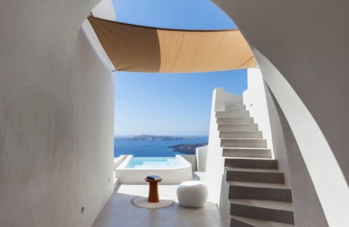 Firostefani Villa | Villa Cave/heated plunge pool, caldera view