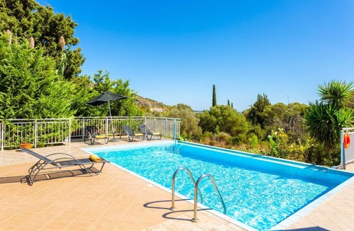 Kateleios Villa | Villa Cherry - Three Bedroom Villa, Sleeps 7