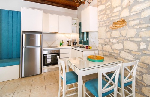 Mochlos Villa | Villa Fegari - Charming Stone House with Private Pool & Sea Views near Mochlos