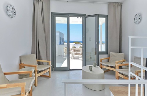 Aliki House | Villa Iliada - Paros Escape with private pool