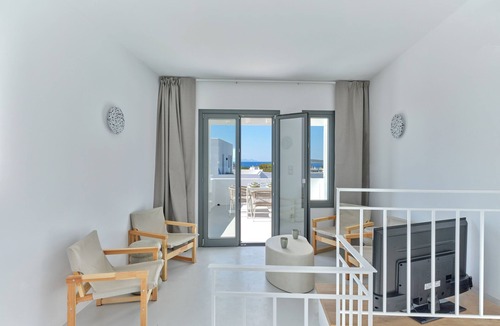 Aliki House | Villa Iliada - Paros Escape with private pool