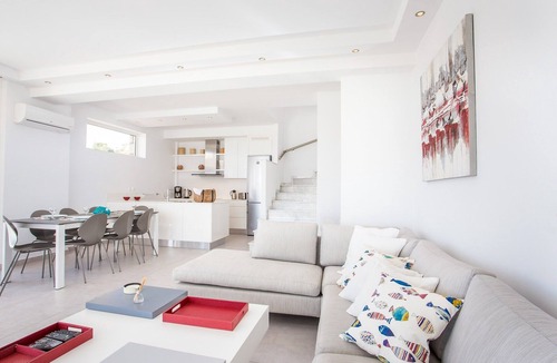 Afandou Villa | Villa in Rhodes with Infinity Pool & BBQ