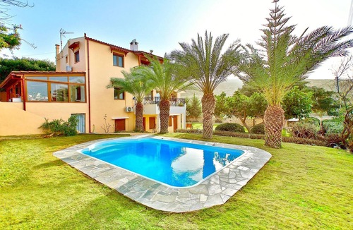 Karteros Villa | Villa Karteros with private swimming pool