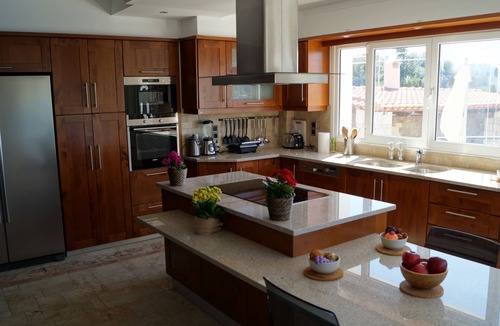 Limni Vouliagmenis Villa | Villa Limni An Oasis between Sea and Lake