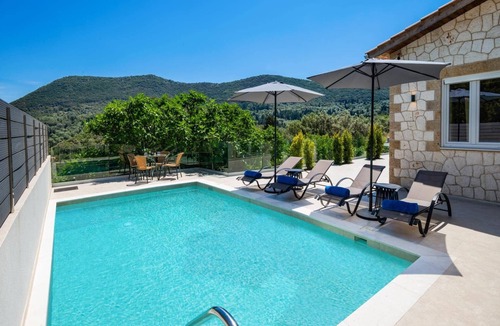 Katokhorion Villa | Villa Mario by Villa Plus