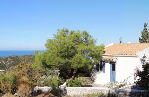 Agios Nikitas Villa | Villa Morea - Agios Nikitas Villas