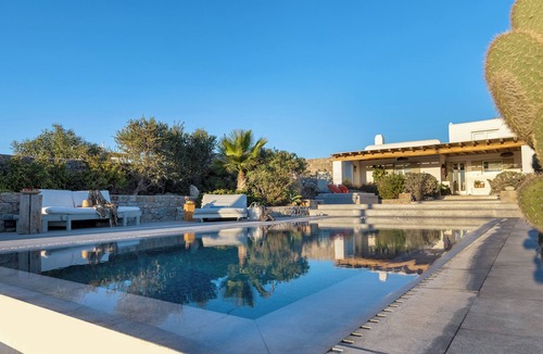 Psarou Villa | Villa Mykonian Ode with Private Pool & Stunning Sunrise & Sunset Views