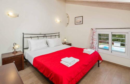 Almiros Beach Villa | Villa Pitteri
