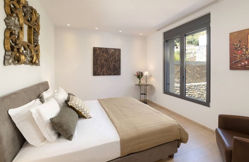 Kounelion Villa | Villa Sendal - Exclusive Luxury in a Modern Villa with Stunning Views