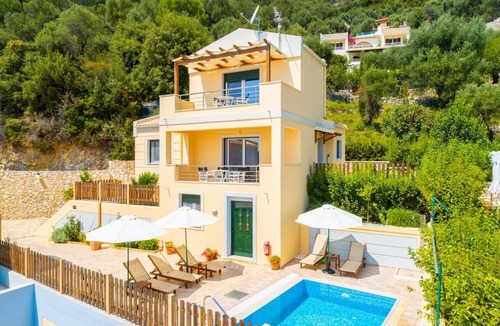 Barbati Villa | Villa Sequoia Yellow
