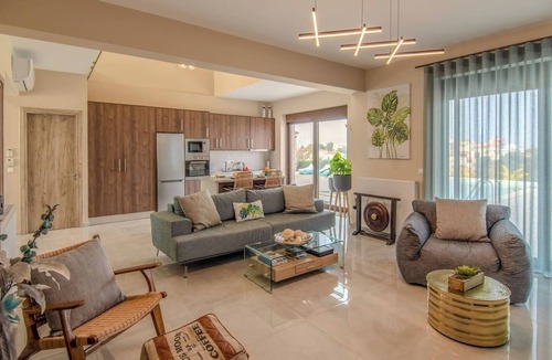 Plaka House | Villa Shlomo-Pool-Near the beach-Kids playground