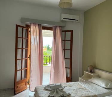 Acharavi Apartment | Villa Sofia
