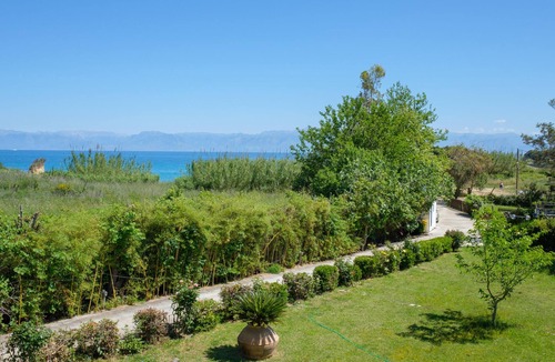 Sidari Apartment | Villa Spyridoula Studio 18 on the Beach
