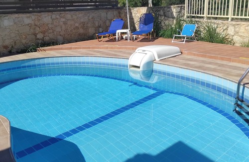 Houdetsi Villa | Villa Stefanos, Sea View, Private Pool, Near Sea