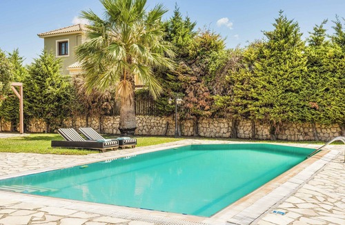 Kaligata Villa | Villa Theodoros - Three Bedroom Villa, Sleeps 6