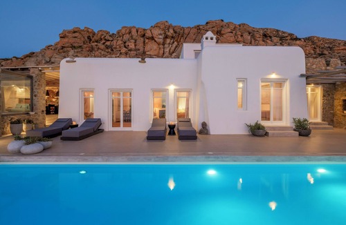 Agios Ioannis Villa | Villa Vanita Sea and Sunset View, close to Beach, Mykonos Town and all Hot Spots