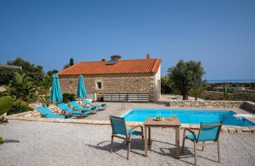 Erfoi Villa | Villa Vasiliki Private Heated Pool