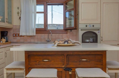 Glinado Villa | Villa Victor luxurious villa, beautifull sunsets, children and pets friendly