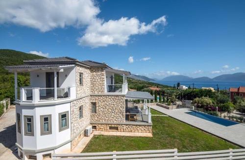 Karavomylos Villa | White Villas