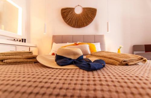 Little Venice Apartment | windmills suite by opus