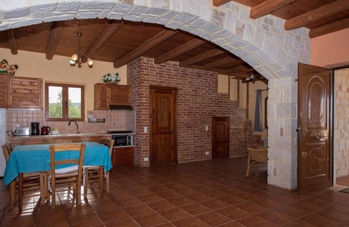 Old Hersonissos Villa | Ydria Villa C Stonebuild