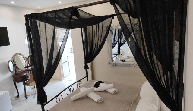 Αnchor Suites
