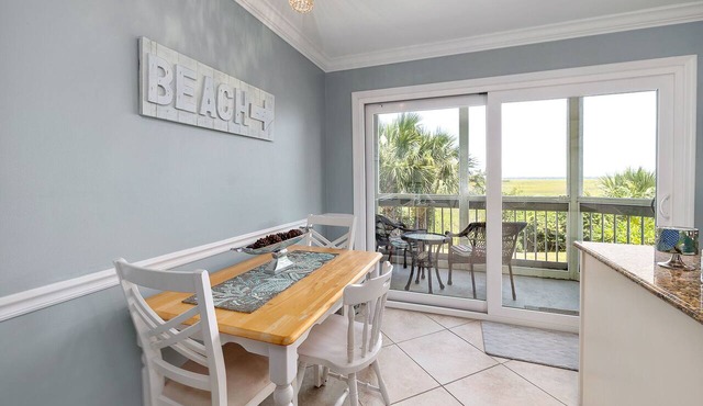 2 bed/2 bath marsh front unit in Sea Palms in St. Simons Island