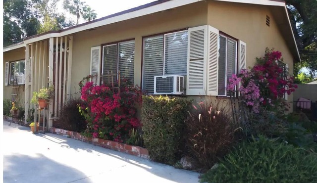 A Private Affair Cottage in Pasadena
