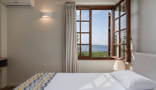 Alianthos Suites