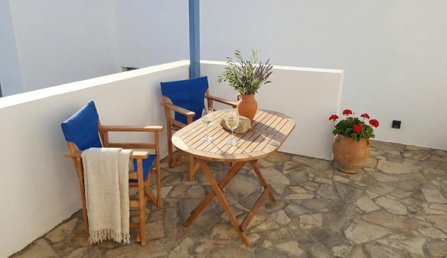 Andros Guesthouses in Andros