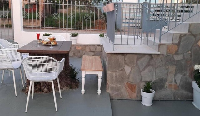 Apartment 'Chrissi Princess 2' with Sea View, Wi-Fi and Air Conditioning