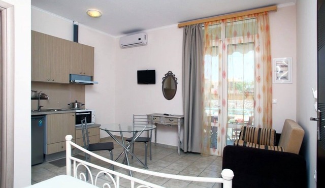 Apartments Avra