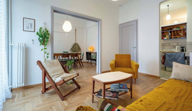 Artistic Bright Apartment – Attiki Metro by ΜΡS