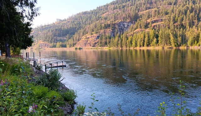 Beautiful Clark Fork Riverside RV site in Clark Fork
