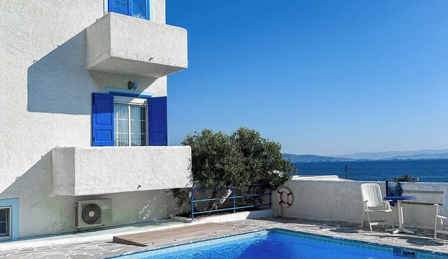 Blue Dolphin Aegina