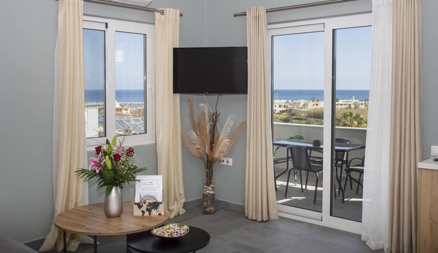 Brand new sea view Apartment close to the beach - Kolymvari Hills: Chicago