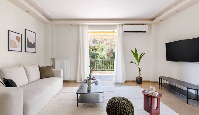 Captivating 2BR Apartment in Chalandri