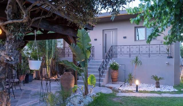 Casa Avgeri | 750m from Afandou Beach