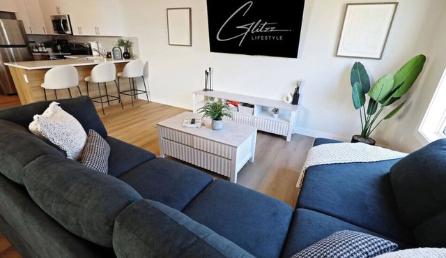 Central 5 Bedroom |A/C|Rogers|Commonwealth|EXPO in Edmonton