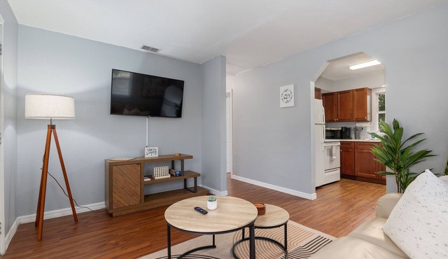 Charming Silver Springs Duplex in Silver Springs