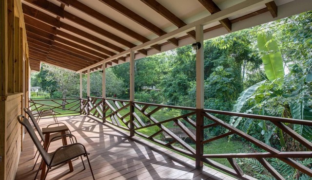 Comfortable Garden House w/Private Bathroom, Kitchen, & Porch w/Hammock in San Ignacio
