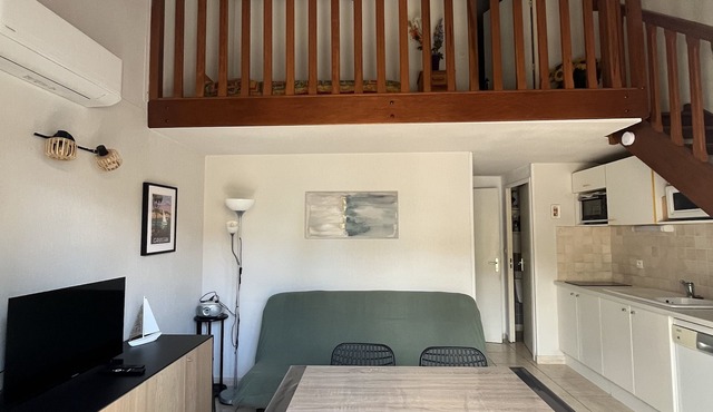 Comfortable villa, garden, parking in quiet residence 800m from the beach in Fleury