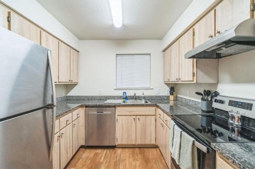 Convenient Getaway Close to Autzen Stadium in Eugene