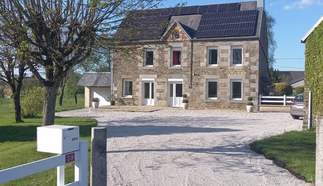 Country house between the sea and Mont-Saint-Michel in Fleury