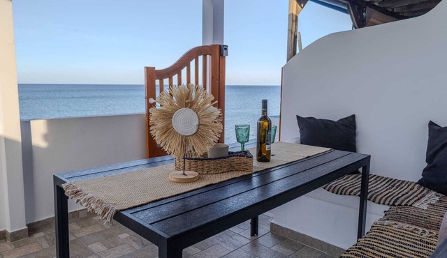 Diamond Seaview Stegna