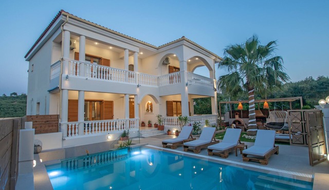 Estella Luxury Villa