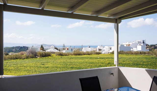 Etherio Naxos Anemos Tranquil 2-bedroom apartment with AC in beautiful Naxos